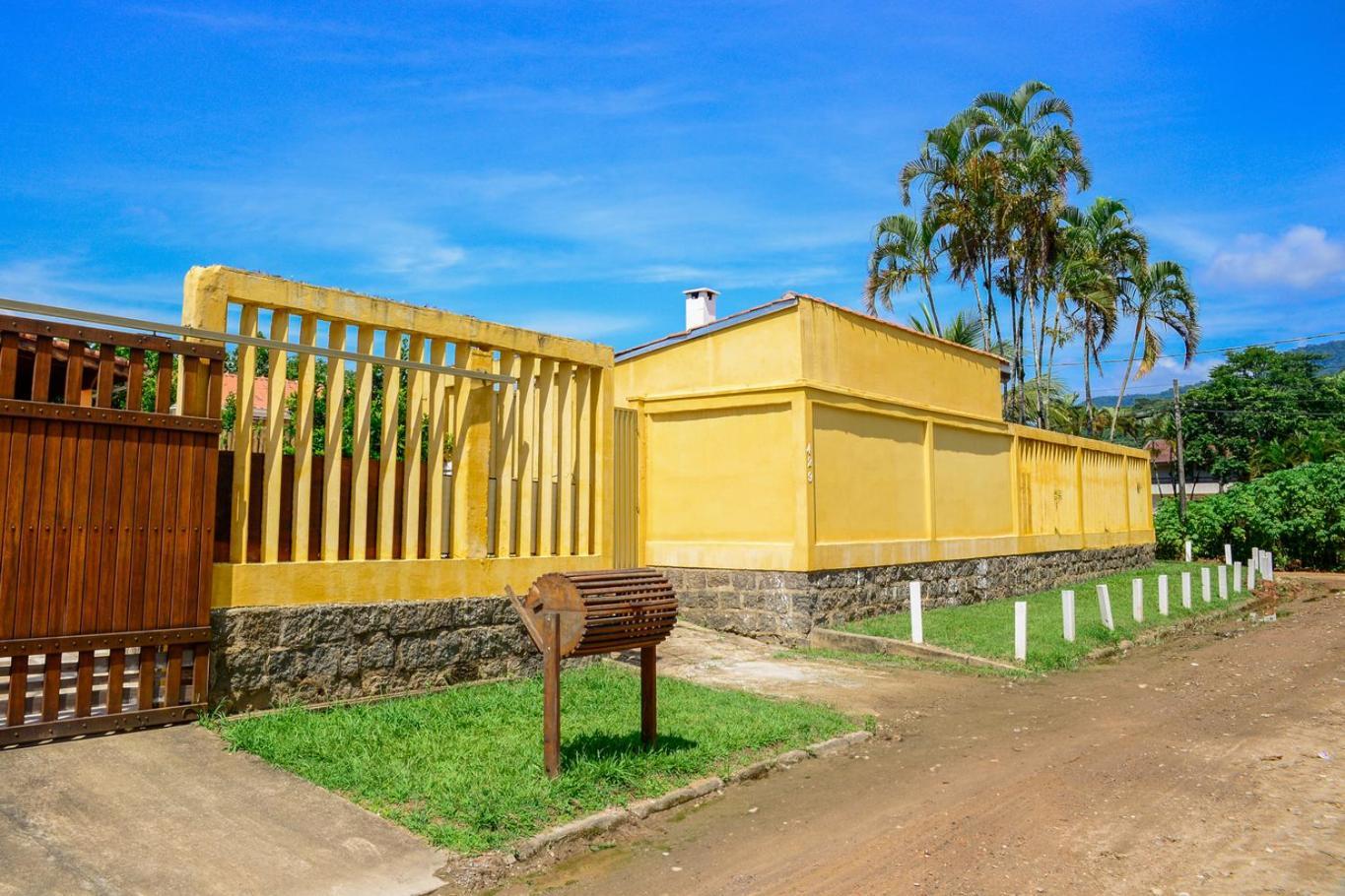Casa Com Wifi, Piscina E Churrasq A 400m Do Mar Ubatuba